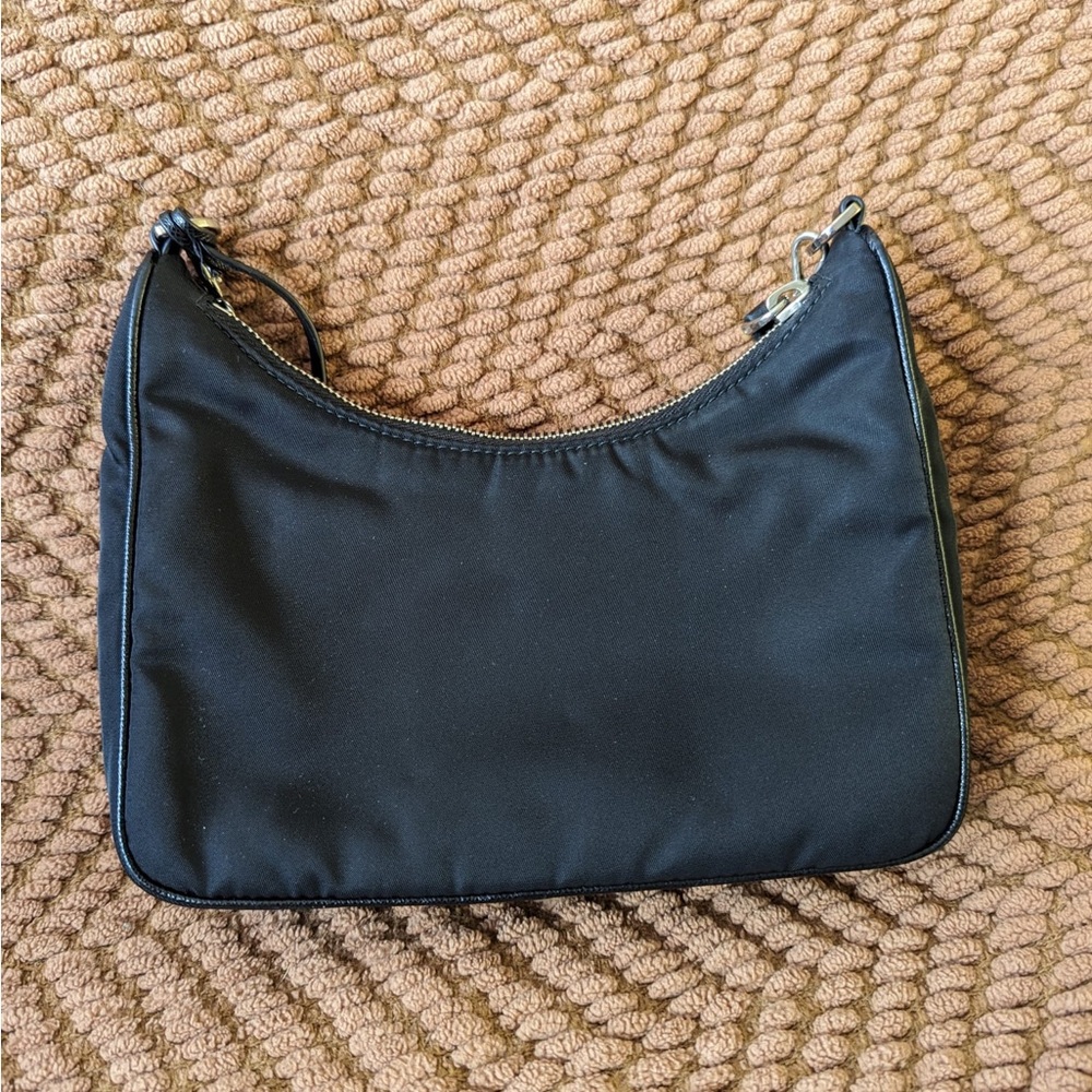 Prada Re-edition 2005 (Authentic) - Picture 4 of 16